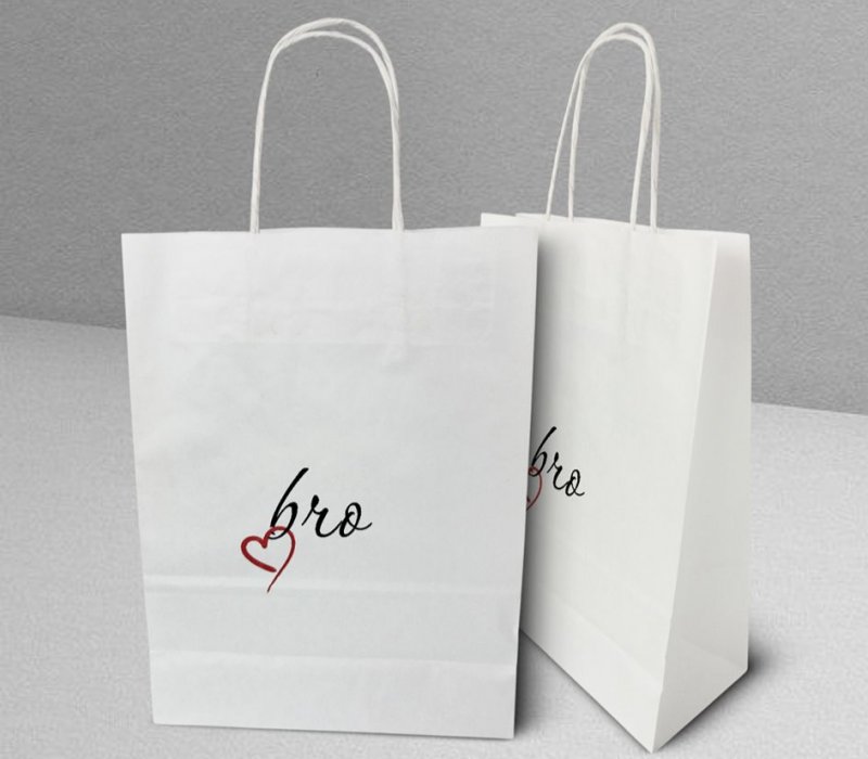 Подарочный пакет с кручеными ручками белый 240x105x320 "Bro"