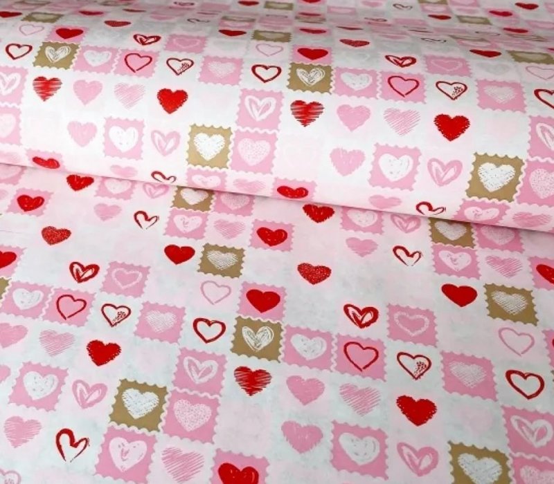 Крафт бумага в рулоне 0,71х10 м "Сердечки"